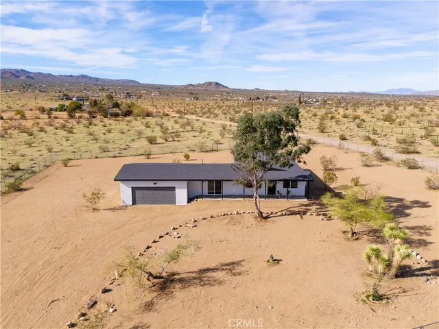 $425,000 | 2670 North Sage Avenue, Landers, CA 92285