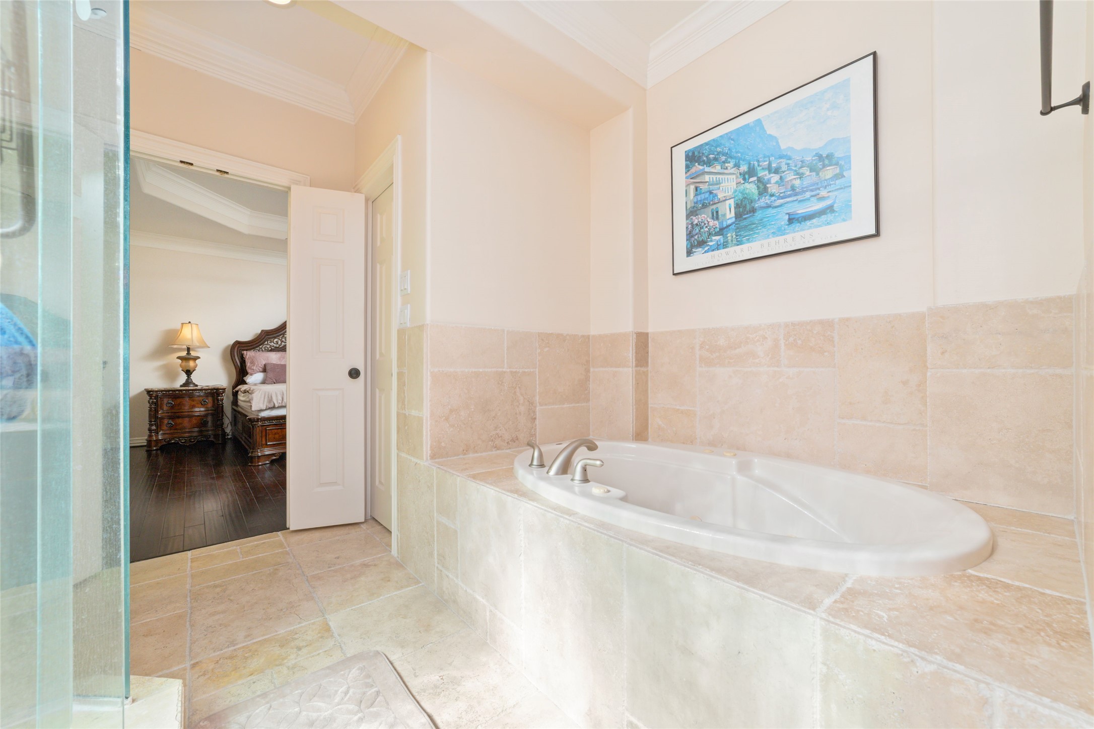 1126 Gardencrest Lane Houston, TX 77077 - Photo 24 of 31 a spacious bathroom with a bathtub and a shower