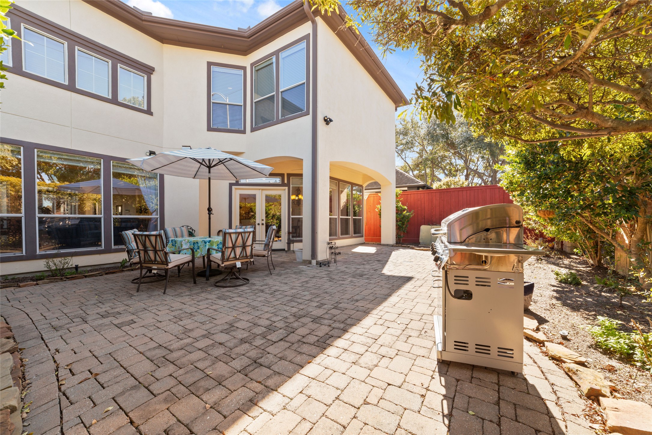 1126 Gardencrest Lane Houston, TX 77077 - Photo 29 of 31 a view of a house with a patio