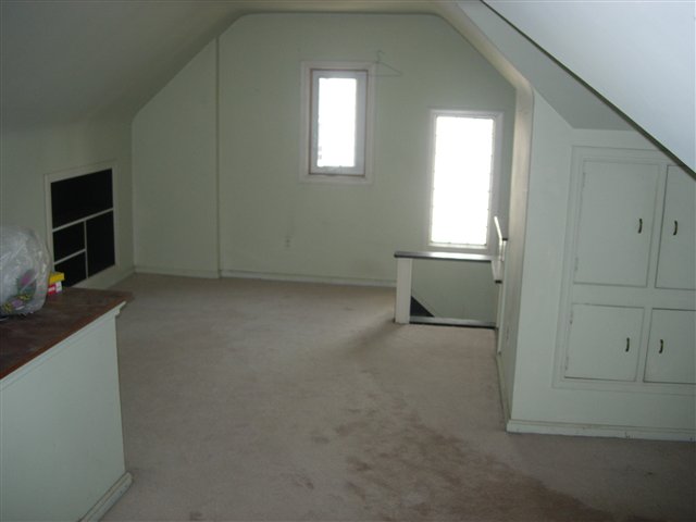 4677 Devonshire Road Detroit, MI 48224 - Photo 7 of 15 31062044-6.JPG