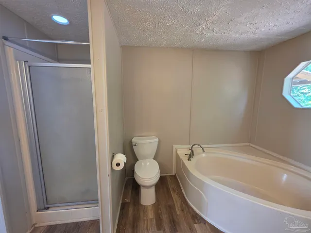 $1,200 | 8906 Figland Avenue, Pensacola, FL 32534