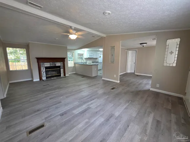 $1,200 | 8906 Figland Avenue, Pensacola, FL 32534