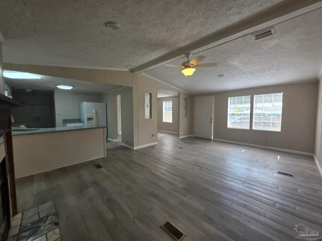 $1,200 | 8906 Figland Avenue, Pensacola, FL 32534