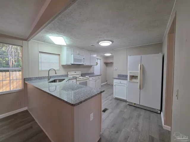 $1,200 | 8906 Figland Avenue, Pensacola, FL 32534