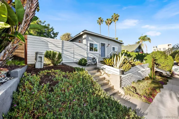 $875,000 | 1936 Howard Avenue, San Diego, CA 92104