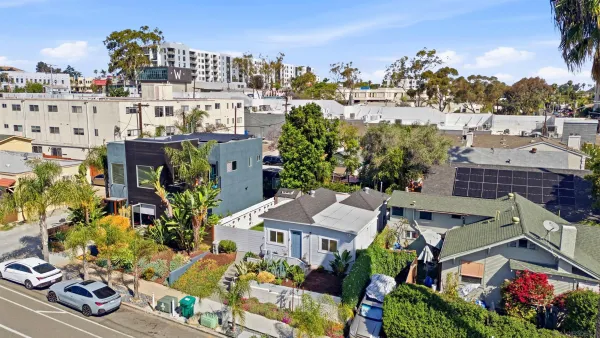 $875,000 | 1936 Howard Avenue, San Diego, CA 92104