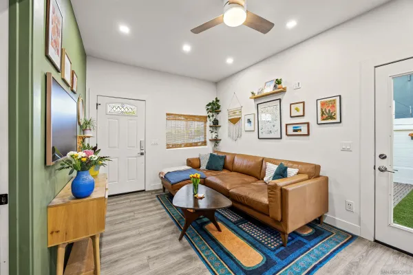 $875,000 | 1936 Howard Avenue, San Diego, CA 92104