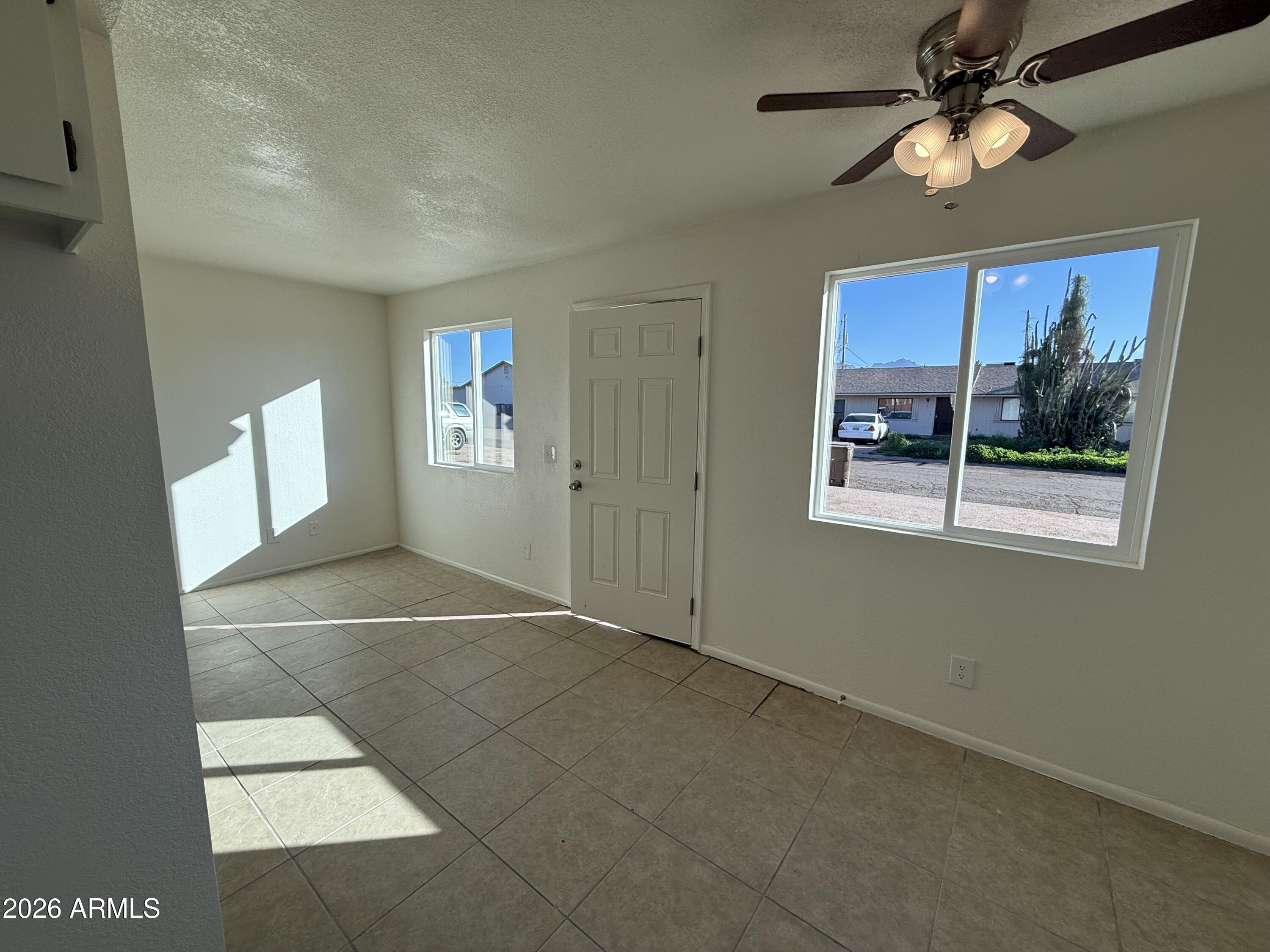 2560 South Yavapai Road Apache Junction, AZ 85119 - Photo 2 of 31