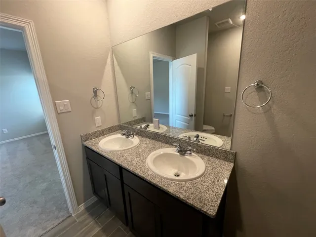 $1,695 | 938 Redinger Ridge Drive, Houston, TX 77336