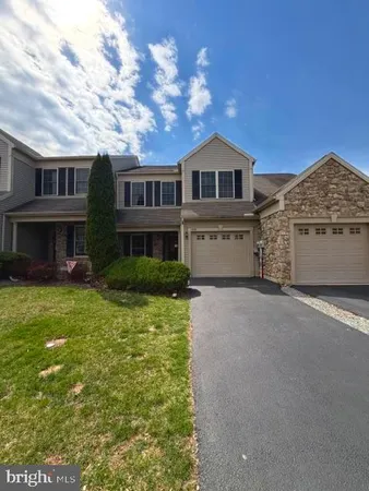 $2,500 | 688 Stoverdale Road, Hummelstown, PA 17036