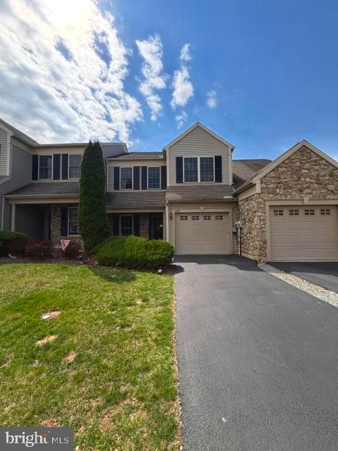 688 Stoverdale Road Hummelstown, PA 17036 - Photo 1 of 19
