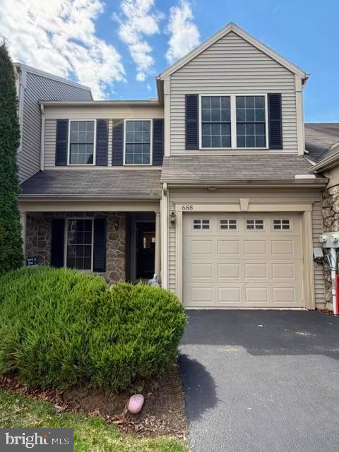 688 Stoverdale Road Hummelstown, PA 17036 - Photo 2 of 19