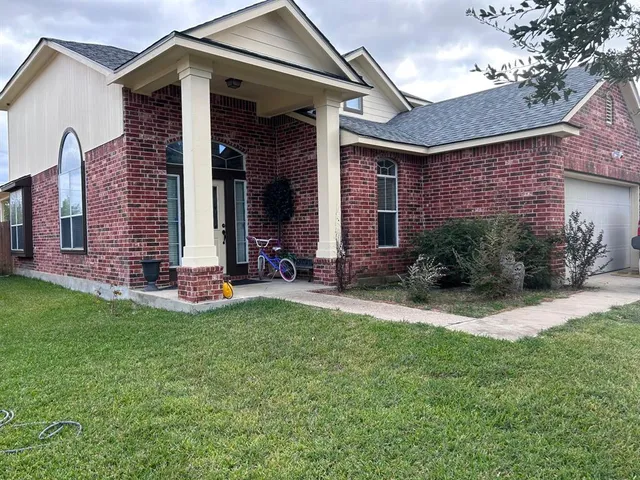 $310,000 | 10156 China Creek Drive, Waco, TX 76708