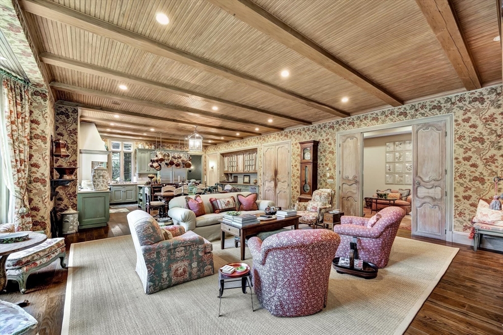 804 Main Street Barnstable, MA 02635 - Photo 9 of 39