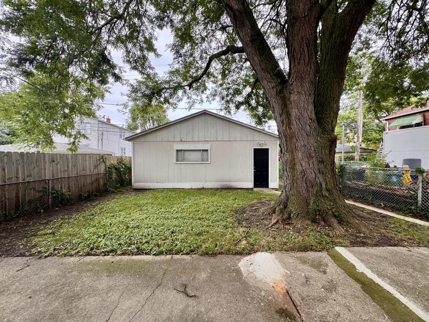 310 155th Place Calumet City, IL 60409 - Photo 22 of 24