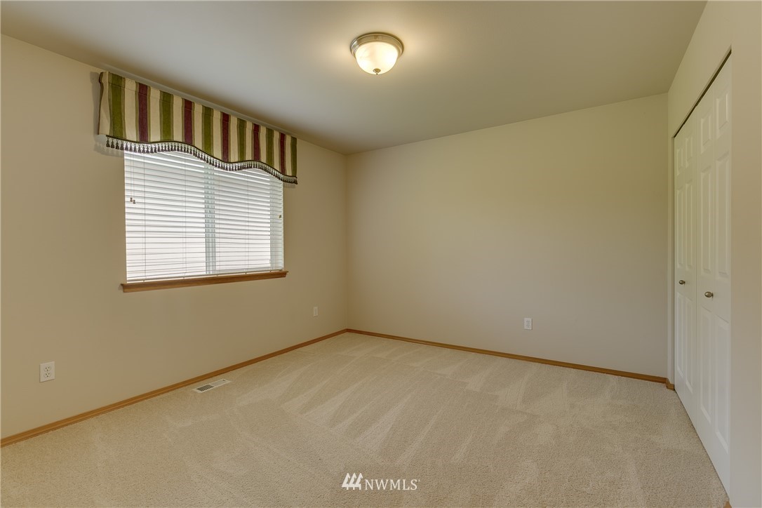 16101 40th Drive Southeast Bothell, WA 98012 - Photo 11 of 21 Gallery Image 11