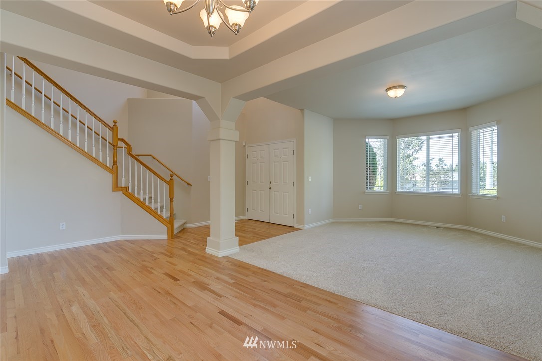 16101 40th Drive Southeast Bothell, WA 98012 - Photo 8 of 21 Gallery Image 8