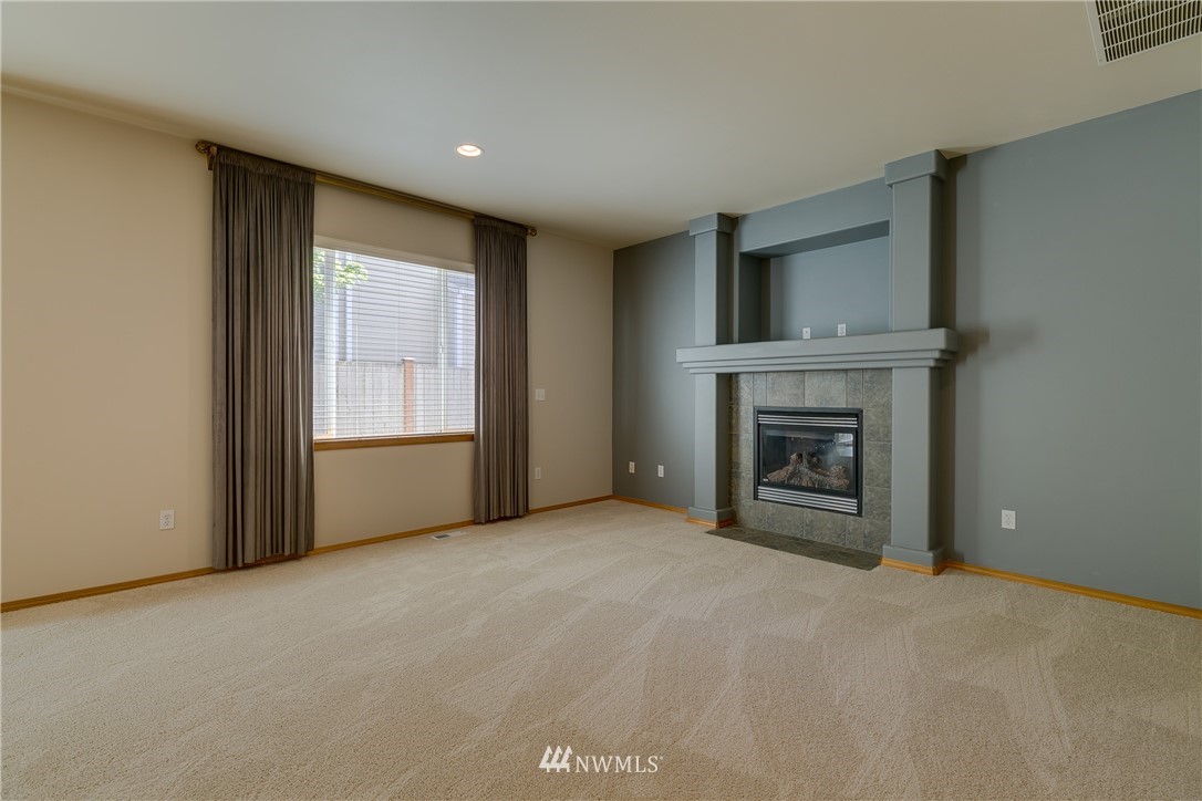16101 40th Drive Southeast Bothell, WA 98012 - Photo 9 of 21 Gallery Image 9