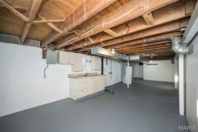 $1,400 | 10446 St Charles Rock Road, St. Ann, MO 63074