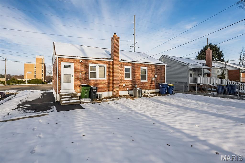 10446 St Charles Rock Road St. Ann, MO 63074 - Photo 18 of 18