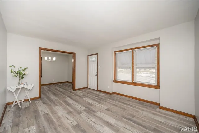 $1,400 | 10446 St Charles Rock Road, St. Ann, MO 63074