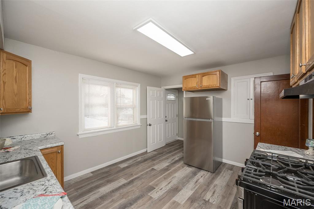 10446 St Charles Rock Road St. Ann, MO 63074 - Photo 8 of 18