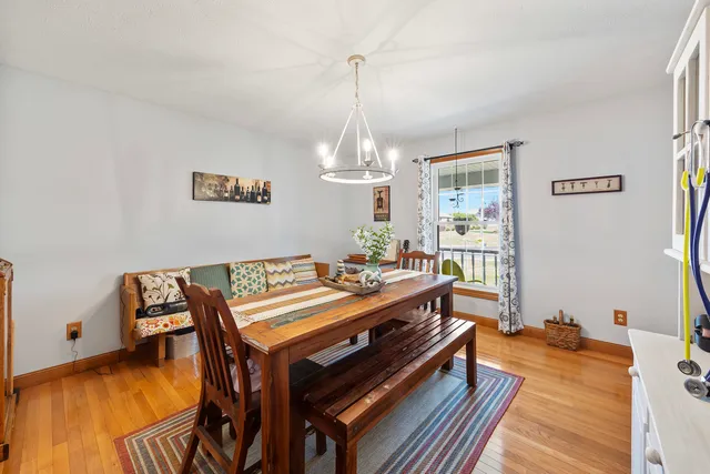 $299,500 | 417 Sunset Drive, Colfax, IL 61728