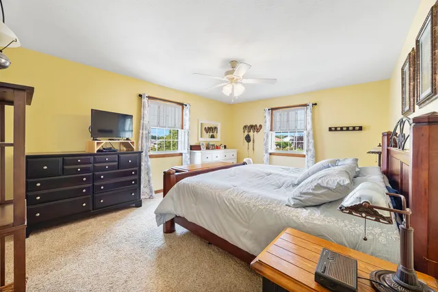 $299,500 | 417 Sunset Drive, Colfax, IL 61728