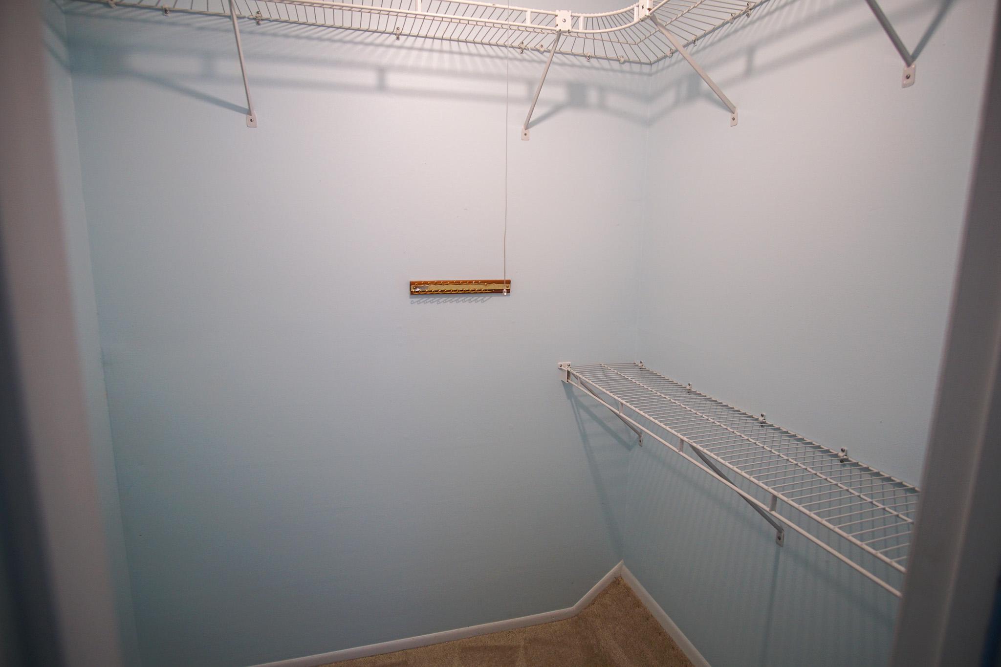 7 Mariners Way, Unit 2 Stevensville, MD 21666 - Photo 11 of 25 Spacious closet