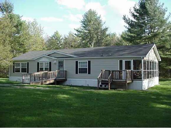 95 Batchelder Road Raymond, NH 03077 - Photo 1 of 1