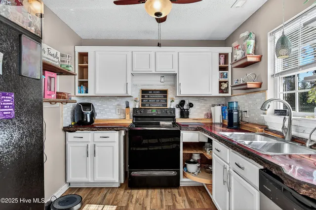 $275,197 | 203 Reef Lane, Richlands, NC 28574