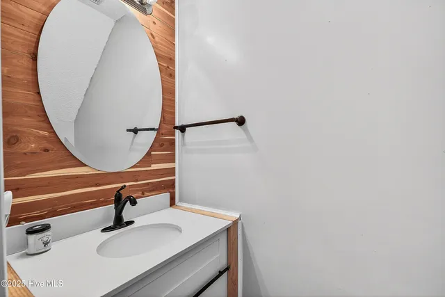 $275,197 | 203 Reef Lane, Richlands, NC 28574