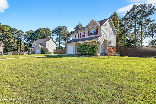 $275,197 | 203 Reef Lane, Richlands, NC 28574