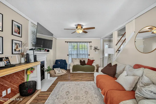 $275,197 | 203 Reef Lane, Richlands, NC 28574