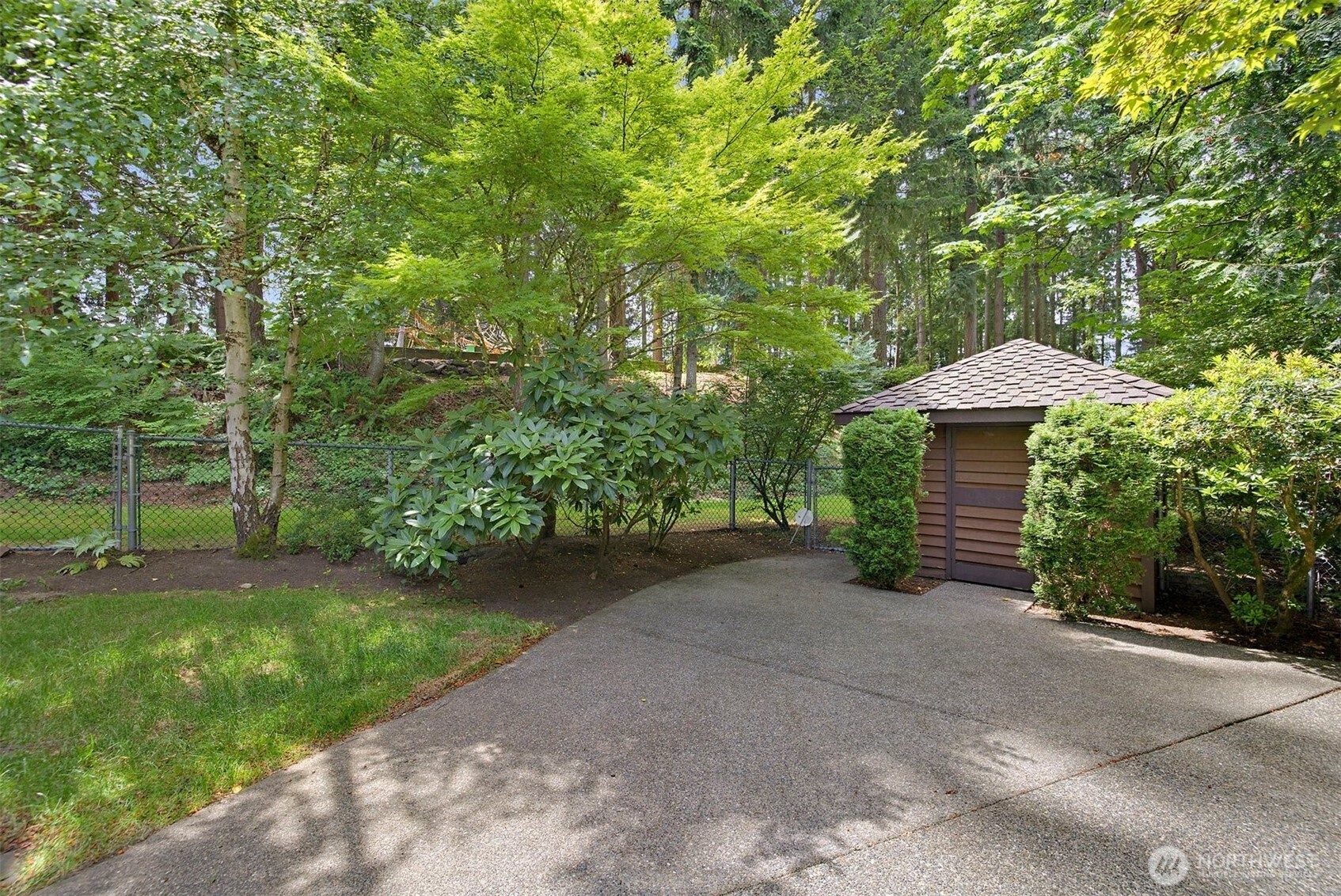 16653 157th Avenue Southeast Renton, WA 98058 - Photo 32 of 38