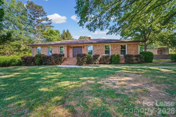$2,600 | 16301 Capps Road, Charlotte, NC 28278