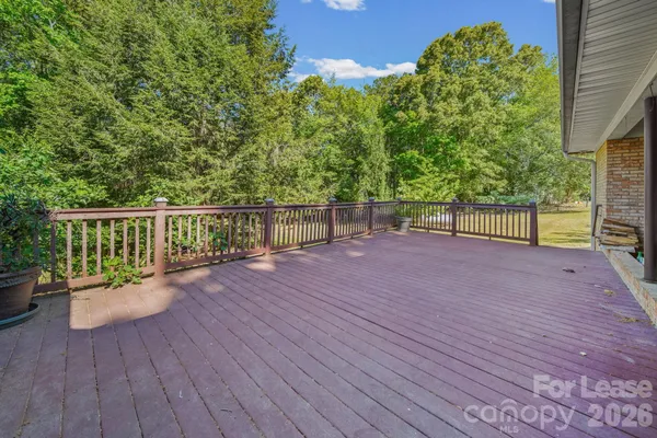 $2,600 | 16301 Capps Road, Charlotte, NC 28278