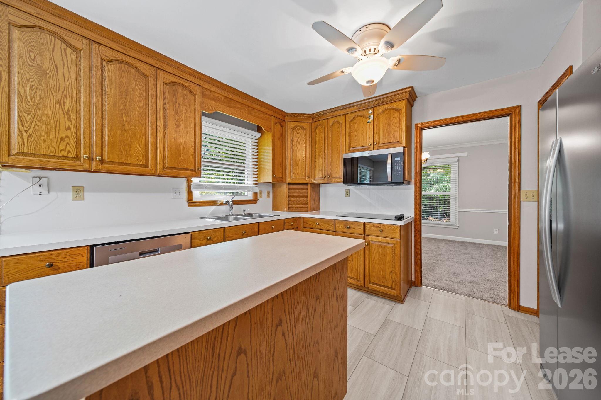 16301 Capps Road Charlotte, NC 28278 - Photo 7 of 42