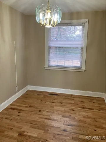 a view of empty room with window