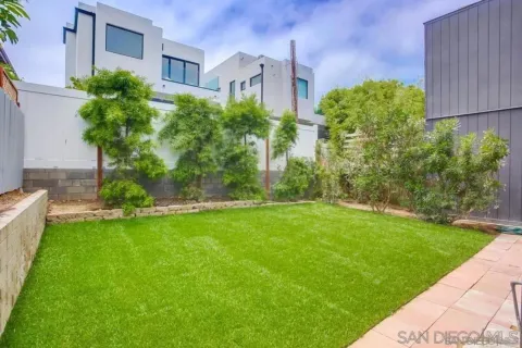 $7,250 | 743 Bonair Way, Unit B, La Jolla, CA 92037