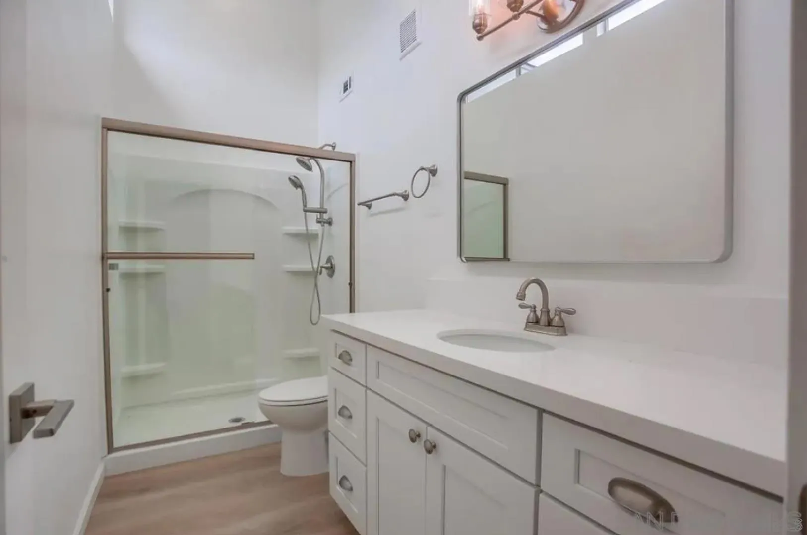 743 Bonair Way, Unit B La Jolla, CA 92037 - Photo 16 of 16