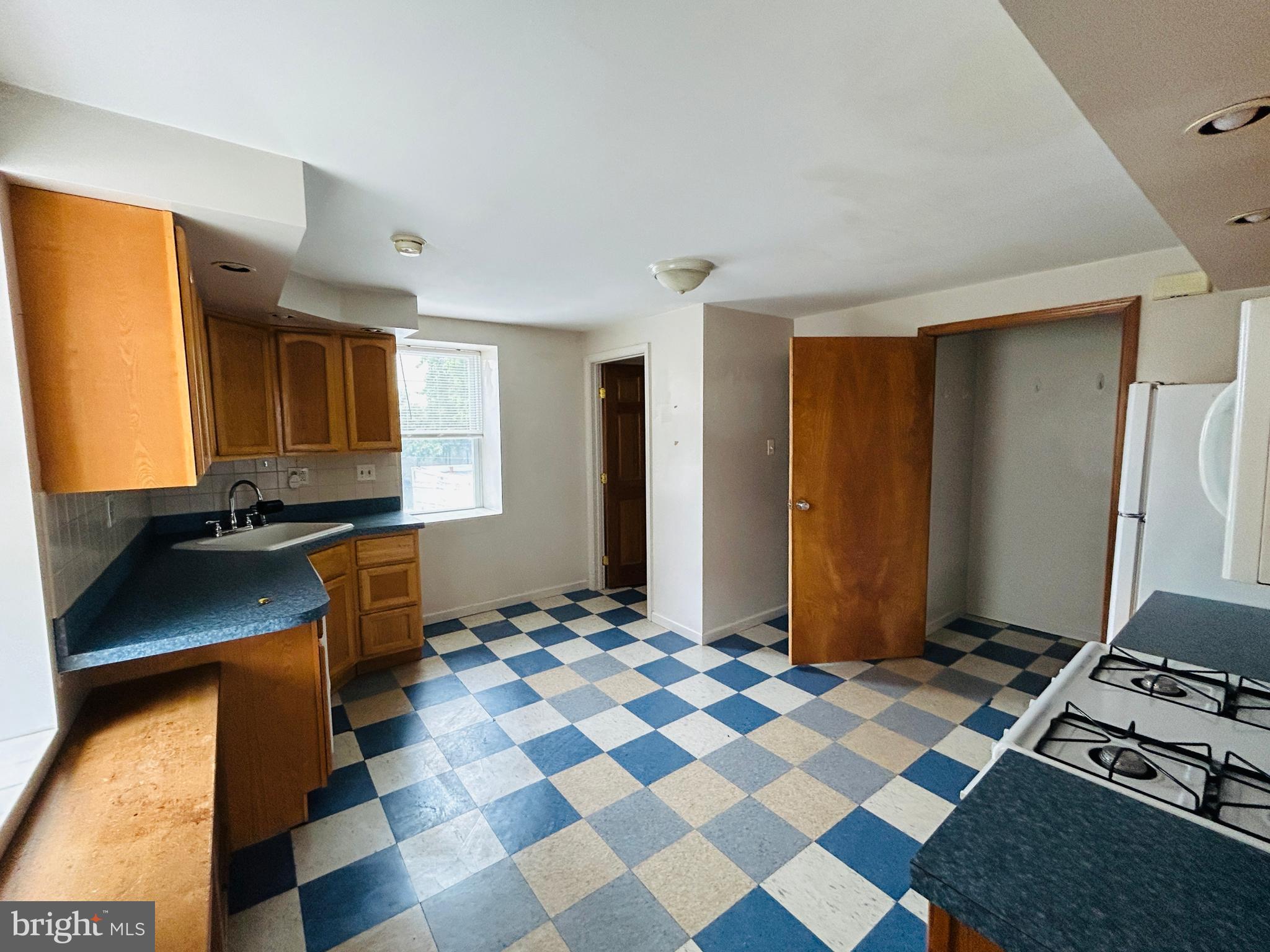 6500 Ridge Avenue, Unit 2 Philadelphia, PA 19128 - Photo 2 of 17 a view of room with window