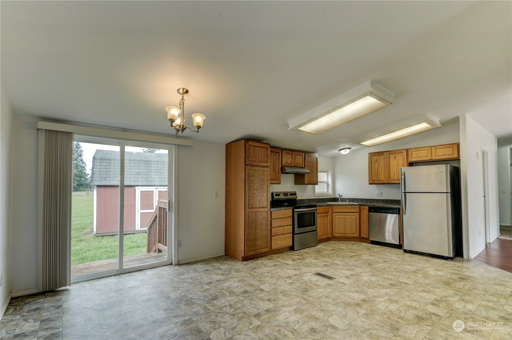 19111 Old Ranch Lane Southwest Rochester, WA 98579 - Photo 10 of 40