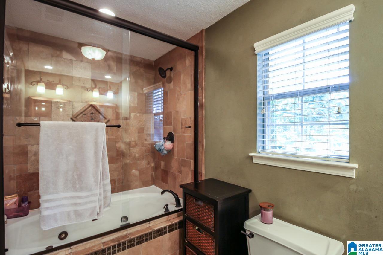 691 Kennedy Road Gardendale, AL 35071 - Photo 18 of 28