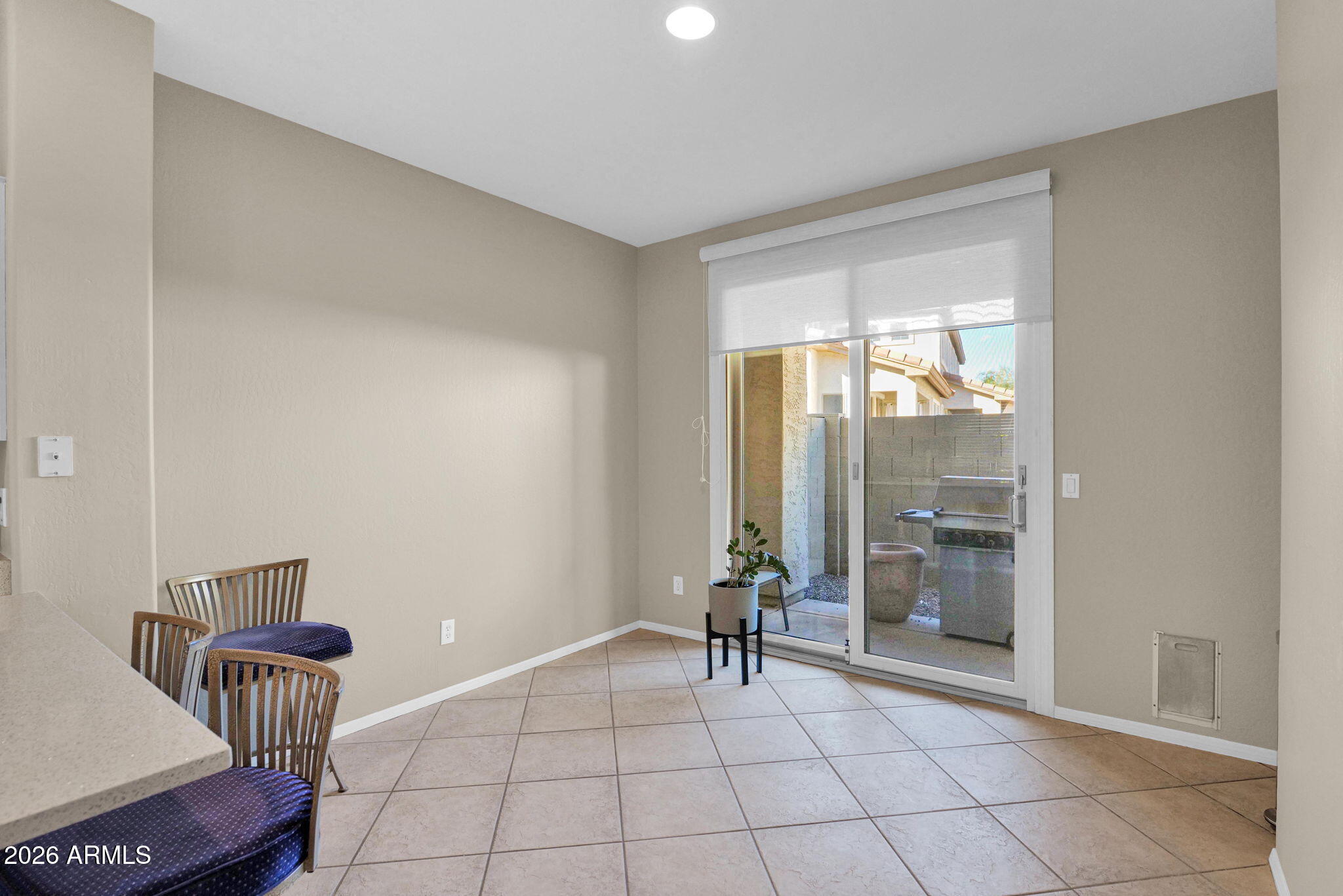 1024 East Frye Road, Unit 1092 Phoenix, AZ 85048 - Photo 12 of 35 a view of an empty room and bathroom