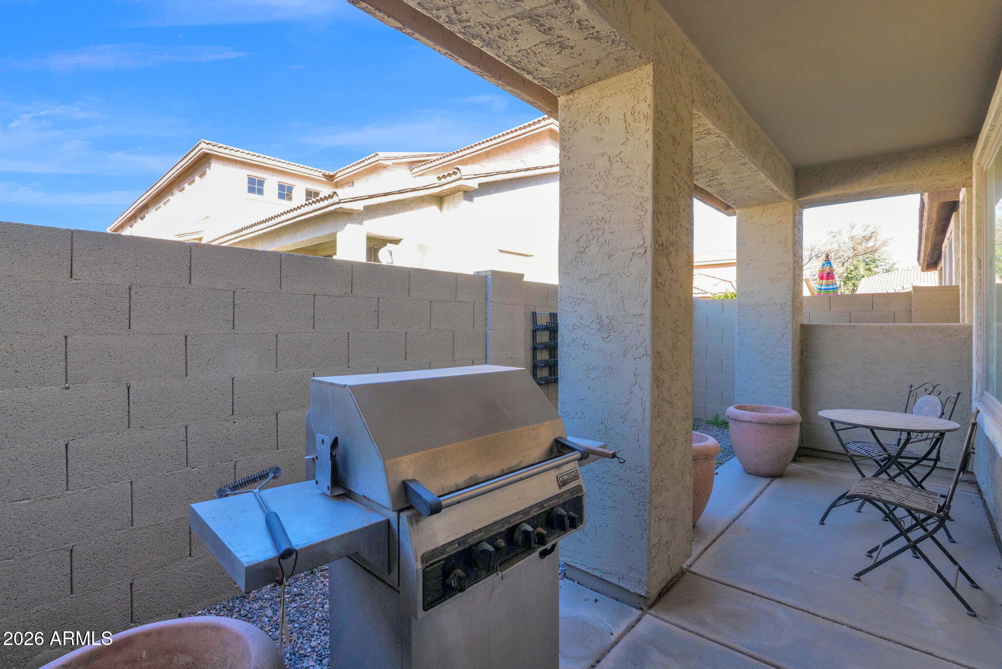 1024 East Frye Road, Unit 1092 Phoenix, AZ 85048 - Photo 30 of 35 a view of an outdoor space with lounge chair