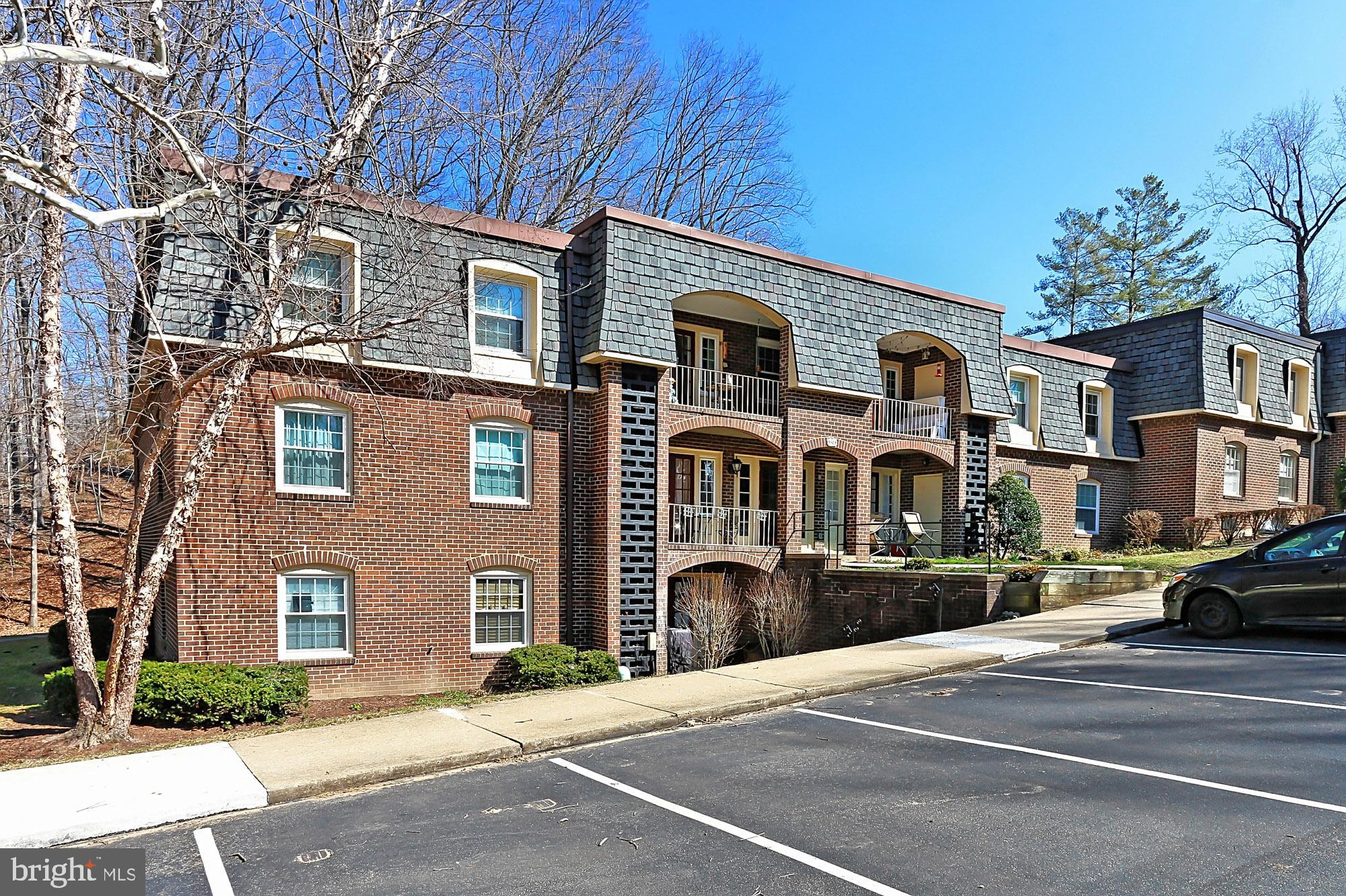 5905 Noblestown Road, Unit L Springfield, VA 22152 - Photo 1 of 49 Exterior