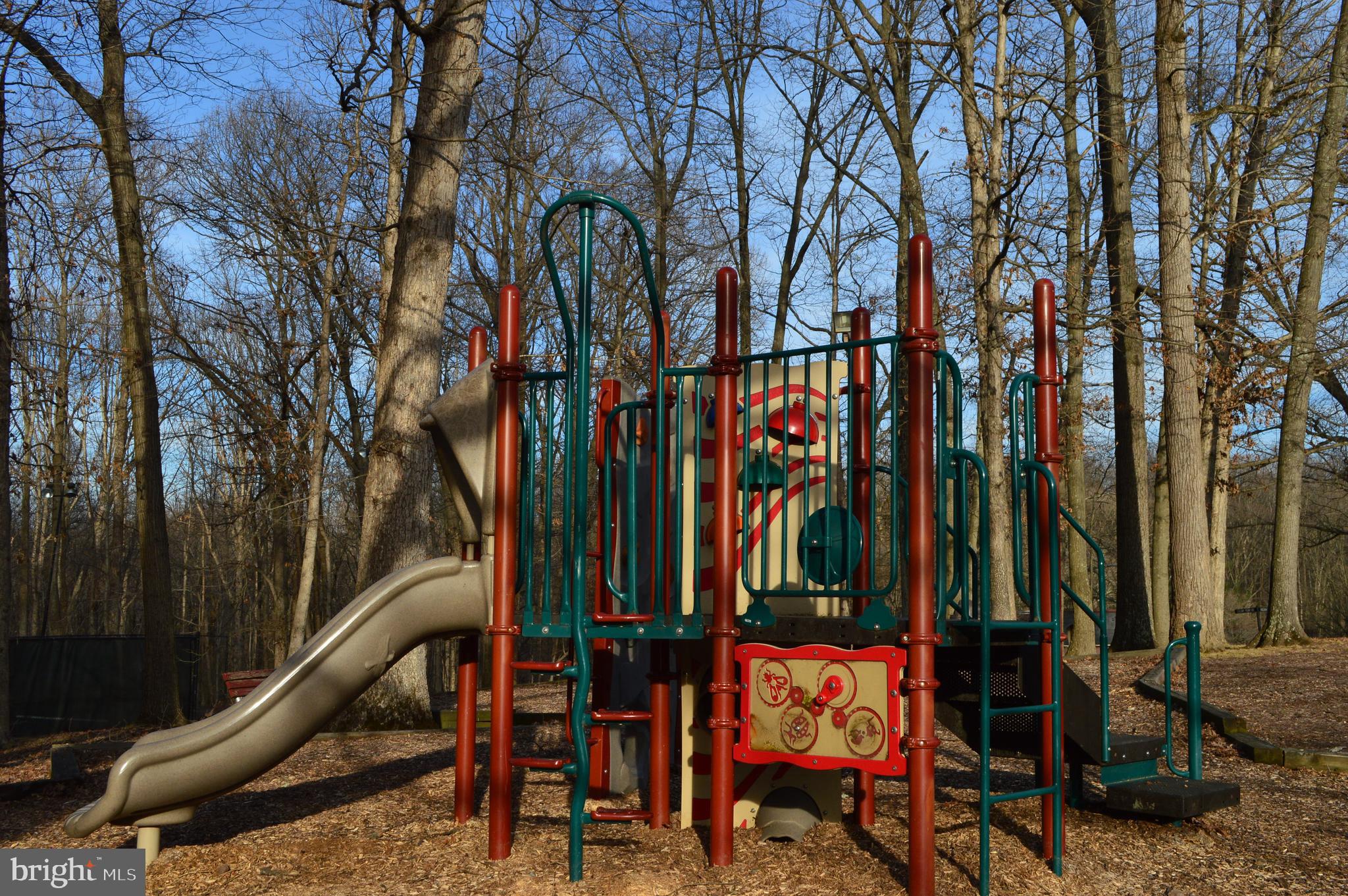 5905 Noblestown Road, Unit L Springfield, VA 22152 - Photo 34 of 49 Gallery Image 34