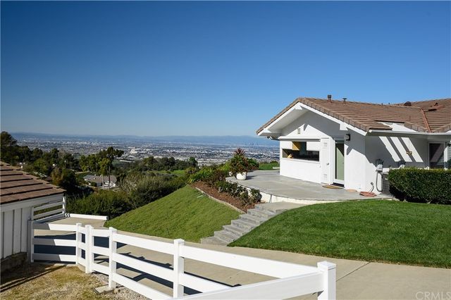 $4,050,000 | 16 Bowie Road, Rolling Hills, CA 90274