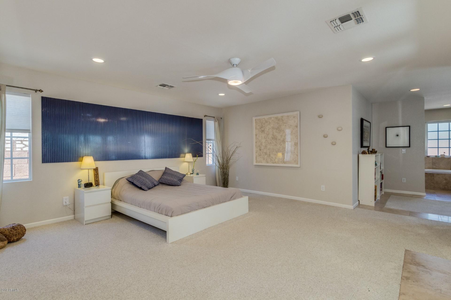 1556 East Cheery Lynn Road Phoenix, AZ 85014 - Photo 18 of 31 0023-Cheery (23)